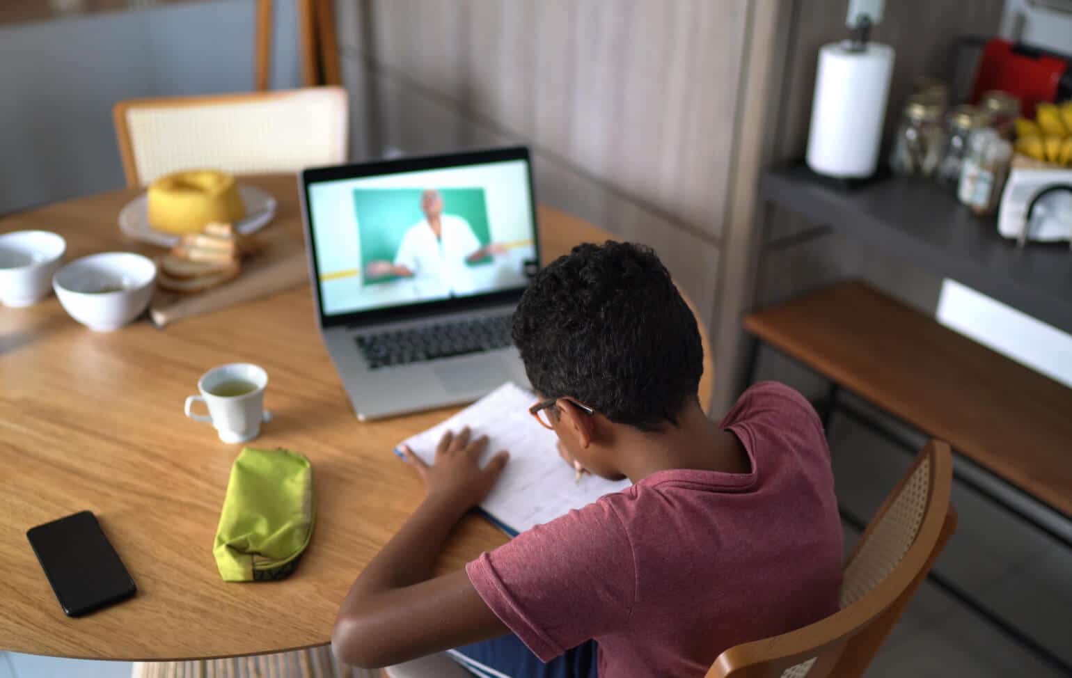 Student learning online