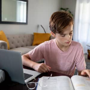 Student learning online