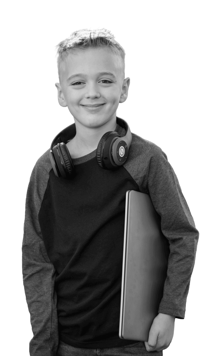 Elementary student learning online